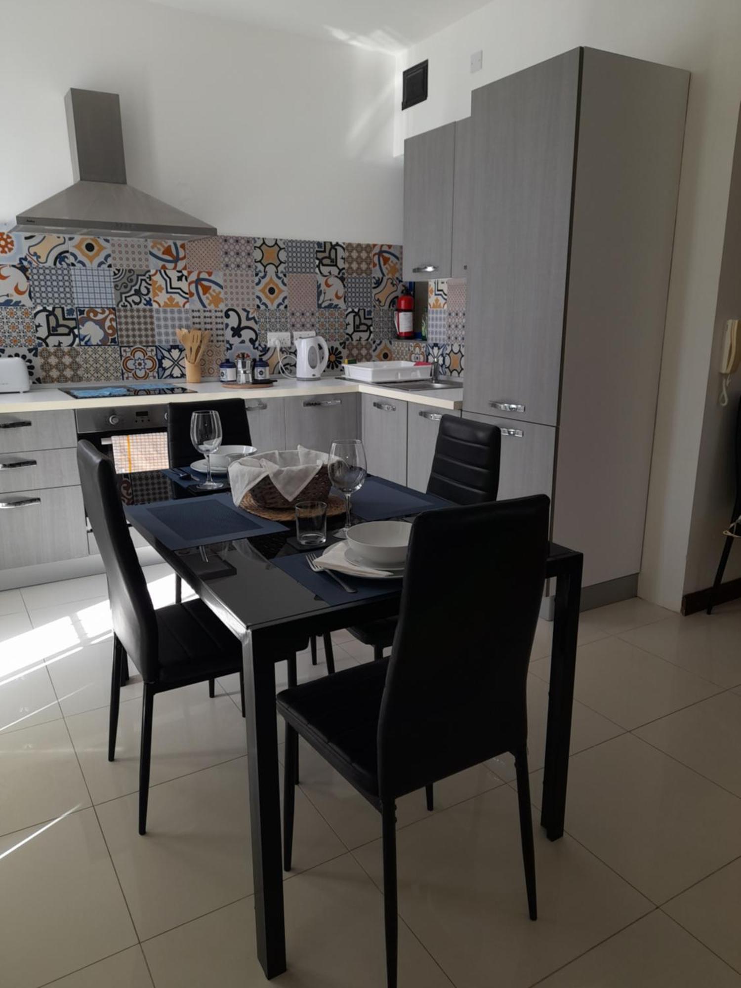 شقة East Breeze Penthouse Mgarr المظهر الخارجي الصورة